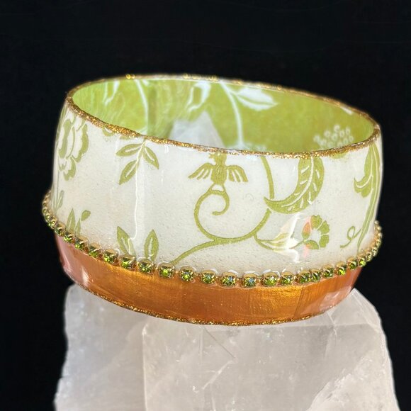 Iris Design Wide Bangle Rhinestones Paper Mache Resin Gold, White & Green - Picture 3 of 3